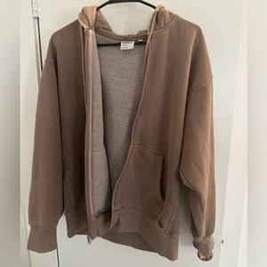 ARITZIA TNA HOODIE